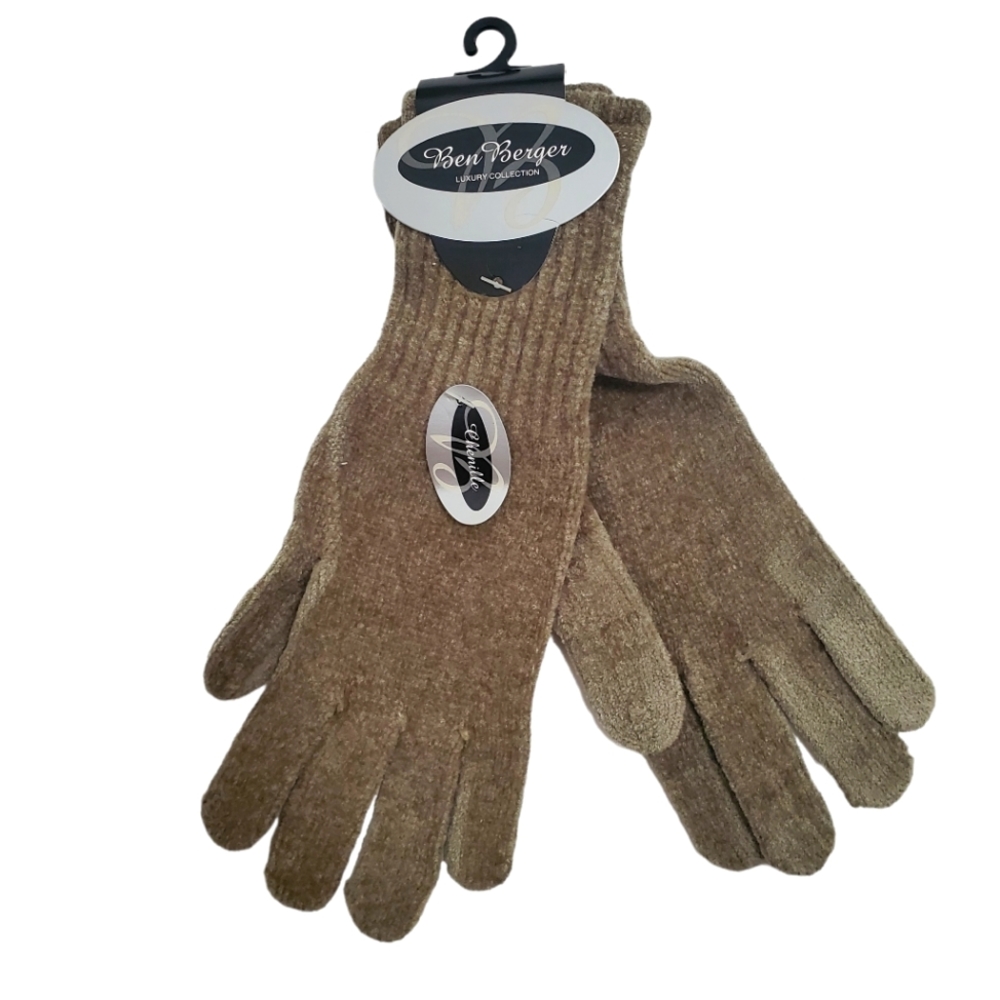 NWT Ben Berger Tan Chanile Mittens